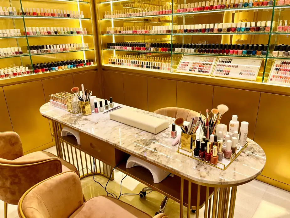 Lire la suite à propos de l’article L&rsquo;Onglerie : Tout savoir sur le leader de la manucure en France