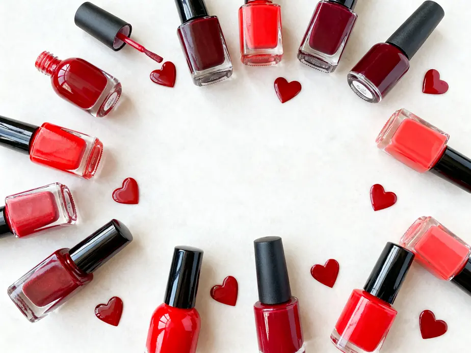 Lire la suite à propos de l’article Ongles rouges : 10 vernis pas chers pour la Saint-Valentin